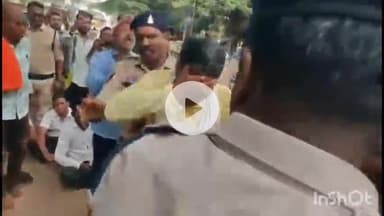 दुर्ग: दुर्ग कलेक्ट्रेट के पास 400 केवी विद्युत ट्रांसमिशन टावर परियोजना को लेकर किसानों ने किया उग्र प्रदर्शन #jansamasya