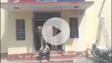 पीपलदा: अयाना पुलिस ने गश्त के दौरान विजयपुरा रोड से अवैध देशी शराब के 50 पव्वों के साथ एक आरोपी को किया गिरफ्तार