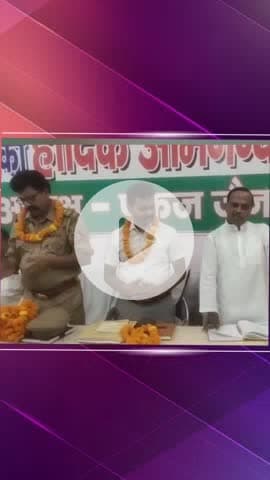 सरधना: गंज बाजार व्यापार मंडल कार्यालय पर बैठक का आयोजन, कानून व्यवस्था एवं श्रम विभाग की योजनाओं पर की गई चर्चा