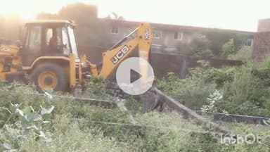 मालथोन: मालथौन: आत्महत्या मामले में प्रशासन की कार्रवाई, आरोपी महिला का शासकीय भूमि से कब्जा हटाया