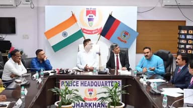 नामकुम: पुलिस मुख्यालय में डीजीपी की उपस्थिति में एसबीआई के साथ सैलरी पैकेज पर हुई चर्चा