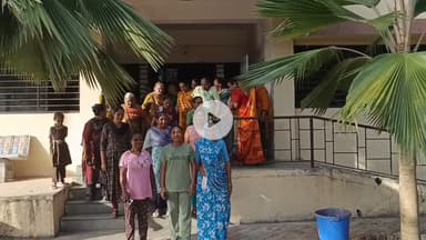 ઉપલેટા: ભાયાવદર નગરપાલિકા કચેરી ખાતે સતત ત્રણ દિવસથી મહિલાઓ પ્રાથમિક સુવિધાઓ અને જરૂરિયાતોને લઈને કરી રહી છે હલ્લાબોલ