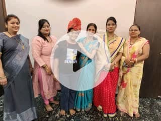 राष्ट्रीय एवं प्रदेश नेतृत्व की मंशा के अनुरूप
महिलाओं को जिला कांग्रेस कमेटी के नेतृत्व में अधिक से अधिक भागीदारी देने हेतु आज बाड़ी में जिला अध्यक्ष श्रीमती आरती शिवहरे जी के साथ बैठक कर विस्तृत चर्चा की गई।