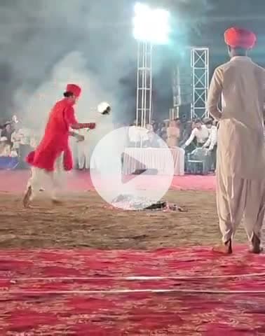 बाड़मेर: सांस्कृतिक कार्यक्रम के साथ थार महोत्सव का समापन, महाबार के मखमली धोरों में जमी सुरों की महफिल