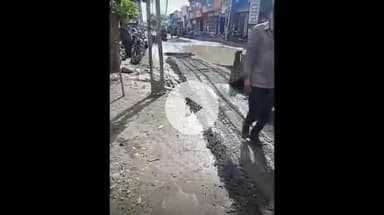 કુતિયાણા: શહેરમાં વરસાદને લઈને બિસ્માર બનેલા માર્ગ સમારકામની કામગીરી કરાઈ