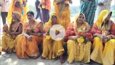 प्रतापगढ़: शिवगढ़ बिंदागंज में स्वामी चिन्मयानंद बापू की श्रीमद्भागवत कथा के पूर्व बाबा बेलखर नाथ धाम से निकाली गई भव्य कलश यात्रा