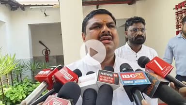 दुर्ग: जलकुंभी बनेगी वरदान, IIT भिलाई जलकुंभी के रेशों से बनाएगा कपड़ा, दुर्ग में शुरू हुआ अभिनव प्रोजेक्ट: ग्रामोद्योग मंत्री