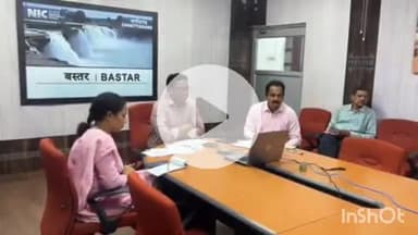 जगदलपुर: कमिश्नर डोमन सिंह ने वीडियो कॉन्फ्रेंसिंग के जरिए बीजापुर के पंचायत पदाधिकारियों से की चर्चा