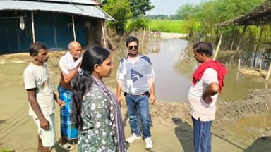 कुमारखंड: बिशनपुर सुंदर पंचायत के वार्ड 3, 4 में कई घरों में घुसा सुरसर नदी का पानी, सीओ ने लिया जायजा