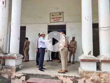 मुज़फ्फरनगर: पीसीएस-प्री परीक्षा के दृष्टिगत नगर क्षेत्र के परीक्षा केंद्रों पर एडीएम व एसपी सिटी ने किया निरीक्षण