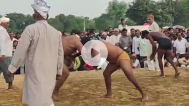 बदलापुर: मेढ़ा गांव में दो दिवसीय ऐतिहासिक विजय दशमी मेले के उपलक्ष में दंगल प्रतियोगिता का आयोजन हुआ