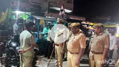 फरेंदा: कोल्हुई पुलिस ने कस्बे में किया पैदल गश्त, दिलाया सुरक्षा का एहसास