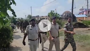 नबीनगर: आगामी विधानसभा चुनाव को लेकर पुलिस सतर्क, स्थानीय थाना ने CRPF के साथ क्षेत्र में किया फ्लैग मार्च