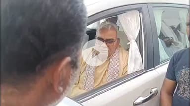 लाडपुरा: शिक्षा एवं पंचायत राज मंत्री ने गंधीफली ग्राम पंचायत मुख्यालय पर सफाई व्यवस्था को लेकर कर्मचारियों को सुनाई खरी-खोटी