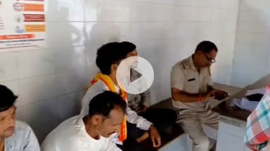 पीपलदा: बरसात से फसल खराब होने के कारण अवसाद में आकर इटावा निवासी बुजुर्ग ने जहर खाकर आत्महत्या की, शव मोर्चरी पर रखवाया