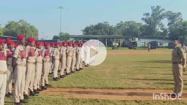 मुंगेर: बुनियादी प्रशिक्षण केंद्र में पुलिस अधीक्षक द्वारा परेड का भौतिक निरीक्षण किया गया