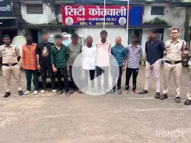 राजनांदगांव: कोतवाली थाना पुलिस ने आबकारी एक्ट और मारपीट के मामले में 9 फरार गिरफ्तारी वारंटियों को किया गिरफ्तार