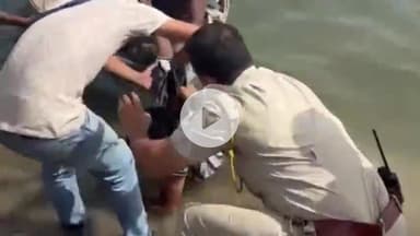 लाडपुरा: कोटा में करवा चौथ पर चंबल नदी में कूदे व्यक्ति को कांस्टेबल देवेंद्र और स्थानीय लोगों ने समय रहते बचाया