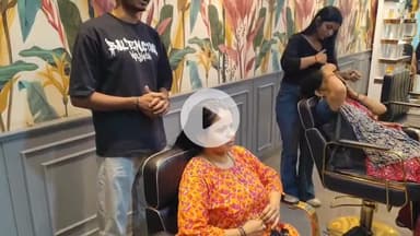 लाडपुरा: करवा चौथ पर कोटा में ब्यूटी पार्लर में महिलाओं की उमड़ी भीड़, महिलाएं पूजन की तैयारी कर रही हैं