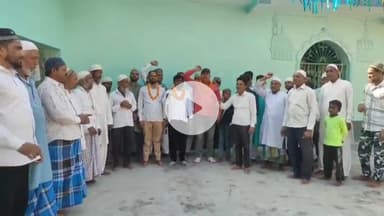 कोडरमा: अनंतडीह में कांग्रेस कोडरमा प्रखंड कमेटी द्वारा 'वोट चोर गद्दी छोड़ो' हस्ताक्षर अभियान आयोजित