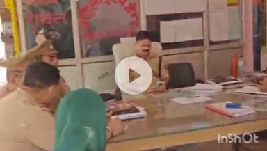 मुज़फ्फरनगर: थाना नगर कोतवाली में थाना समाधान दिवस पर एसपी ट्रैफिक ने फरियादियों की समस्याएं सुनीं, कई शिकायतों का किया निस्तारण