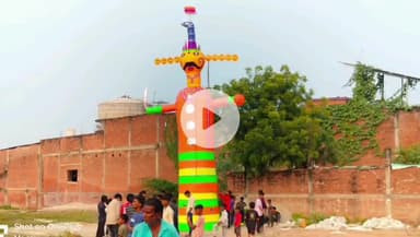 मड़ियाहू: रामपुर में रावण का पुतला दहन होते ही मेला क्षेत्र में लगे जय श्री राम के नारे, धूमधाम से मनाया गया विजय दशमी का पर्व