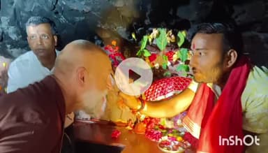 मुंगेर: विदेशी पर्यटकों ने शक्तिपीठ मां चंडिका के किए दर्शन, अमेरिका, जापान, ऑस्ट्रेलिया समेत कई देशों से आए श्रद्धालु