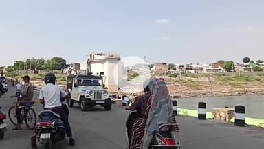 लाडपुरा: पुलिस की सूझबूझ ने बचाई महिला की जान, चंबल पुलिया पर आत्महत्या करने पहुंची थी महिला