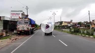 शाहबाद: शाहजहांपुर हाईवे पर डग्गा मार वाहन बने हैं हादसों का सबब, एआरटीओ नहीं दे रहे ध्यान