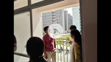 राऊ: राऊ क्षेत्र में प्रधानमंत्री आवास योजना के तहत बने आवासों का निगम आयुक्त ने किया निरीक्षण