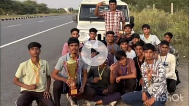 चूरू: चूरू के लाखऊ विद्यालय ने एथलेटिक्स खेल प्रतियोगिता में जिला स्तर की चैंपियनशिप जीती, विद्यालय और गांव का नाम रोशन किया