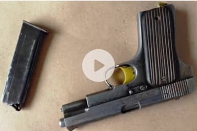 आरा: नवादा थाना क्षेत्र में एक पिस्टल के साथ तीन बदमाशों को गिरफ्तार किया गया, तीनों ही बहिरो के निवासी हैं