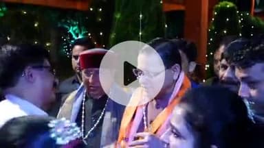 देहरादून: अंतरराष्ट्रीय वैश्य महासम्मेलन दीपावली मेले में मुख्यमंत्री पुष्कर सिंह धामी शामिल हुए