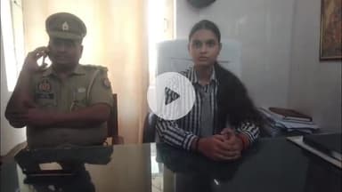 मथुरा: 1 दिन की जीआरपी इंस्पेक्टर बनी 11वीं की छात्रा विशाखा