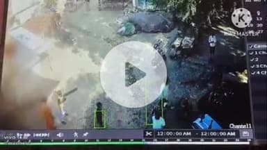 ललितपुर: सदर कोतवाली क्षेत्र में जमीनी विवाद को लेकर दो पक्षों के बीच हुए खूनी संघर्ष का वीडियो आया सामने, लगभग एक दर्जन लोग घायल