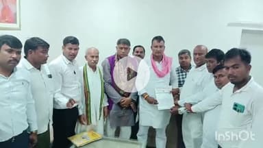 खेरागढ़: लोधी समाज ने चैयरमैन को सौंपा ज्ञापन, मृतकों के परिजनों को 25-25 लाख रुपए और एक-एक सदस्य को सरकारी नौकरी की उठाई मांग