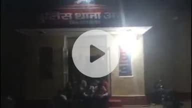 पीपलदा: अयाना पुलिस ने गश्त के दौरान कस्बे में ताश के पत्तों पर दांव लगाते 8 जुआरियों को गिरफ्तार किया, ₹1490 बरामद