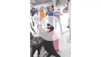 हाथरस: कस्बा मेंडू में रुपए के विवाद को लेकर दो पक्षों के बीच जमकर हुई मारपीट, लाठी डंडे चले, वीडियो सोशल मीडिया पर वायरल