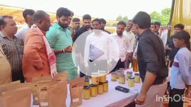 औरैया: स्वदेशी मेला में उमड़ा उत्साह, Maati के देसी उत्पाद बने आकर्षण का केंद्र, पुरानी नुमाइस मैदान में जिला पंचायत अध्यक्ष