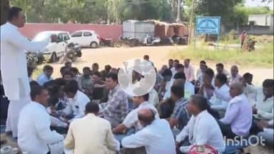 चरखी दादरी: झोझू कलां में 9 कर्मचारियों के तबादले के विरोध में बिजलीकर्मियों का धरना प्रदर्शन