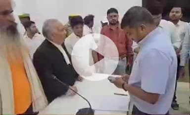 करछना: नैनी में जिलाधिकारी के निर्देशन के बाद तहसील प्रशासन ने सरकारी जमीन पर किए गए अवैध कब्जे को कराया खाली