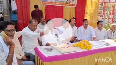 श्योपुर: शहर में 'वोट चोर गद्दी छोड़' हस्ताक्षर अभियान, कांग्रेस कमेटी ने किया आयोजन