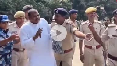 पटना ग्रामीण: CM हाउस से धक्का मिलने के बाद प्रमोद मंडल ने जताई नाराजगी, कहा- ललन सिंह, संजय झा और विजय चौधरी ने JDU को बर्बाद किया