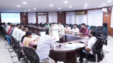 कोडरमा: उपविकास आयुक्त की अध्यक्षता में स्वच्छ भारत मिशन और जिला जल स्वच्छता समिति की समीक्षा बैठक सम्पन्न