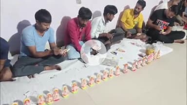 मथुरा: जिला कारागार में कैदी बना रहे श्री लक्ष्मी गणेश की मूर्ति और मोमबत्ती, कई कैदियों को दिया जा रहा प्रशिक्षण