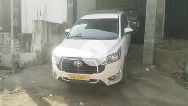 मुज़फ्फरनगर: ईडी ने नरा गांव में तीन ठिकानों पर मारे छापे, दुबई भागा ठग मास्टरमाइंड लविश चौधरी, 210 करोड़ की फॉरेक्स ठगी का खुलासा