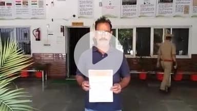 हाथरस: नगर पालिका के 15वें वित्त आयोग में प्रस्तावित कार्यों की स्वीकृति पर रोक लगाने के संबंध में सभासद ने डीएम को दिया पत्र