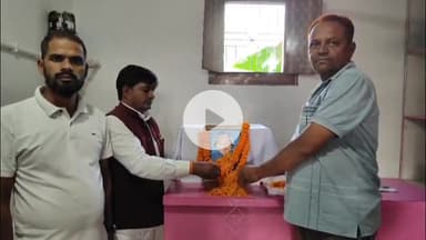 कोडरमा: कांग्रेस ने कमैयडीह में भारत रत्न डॉ. ए.पी.जे. अब्दुल कलाम की जयंती पर श्रद्धांजलि सभा का किया आयोजन