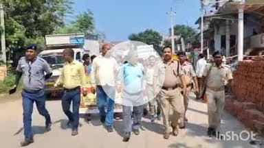 करपी: करपी प्रखंड मुख्यालय में थाना अध्यक्ष धीरज कुमार के नेतृत्व में मतदाता जागरूकता अभियान चलाया गया