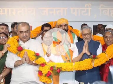 शिवसागर: सूत्रों के अनुसार, चेनारी विधानसभा के पूर्व विधायक सह भाजपा नेता ललन पासवान 20 अक्टूबर को करेंगे नामांकन